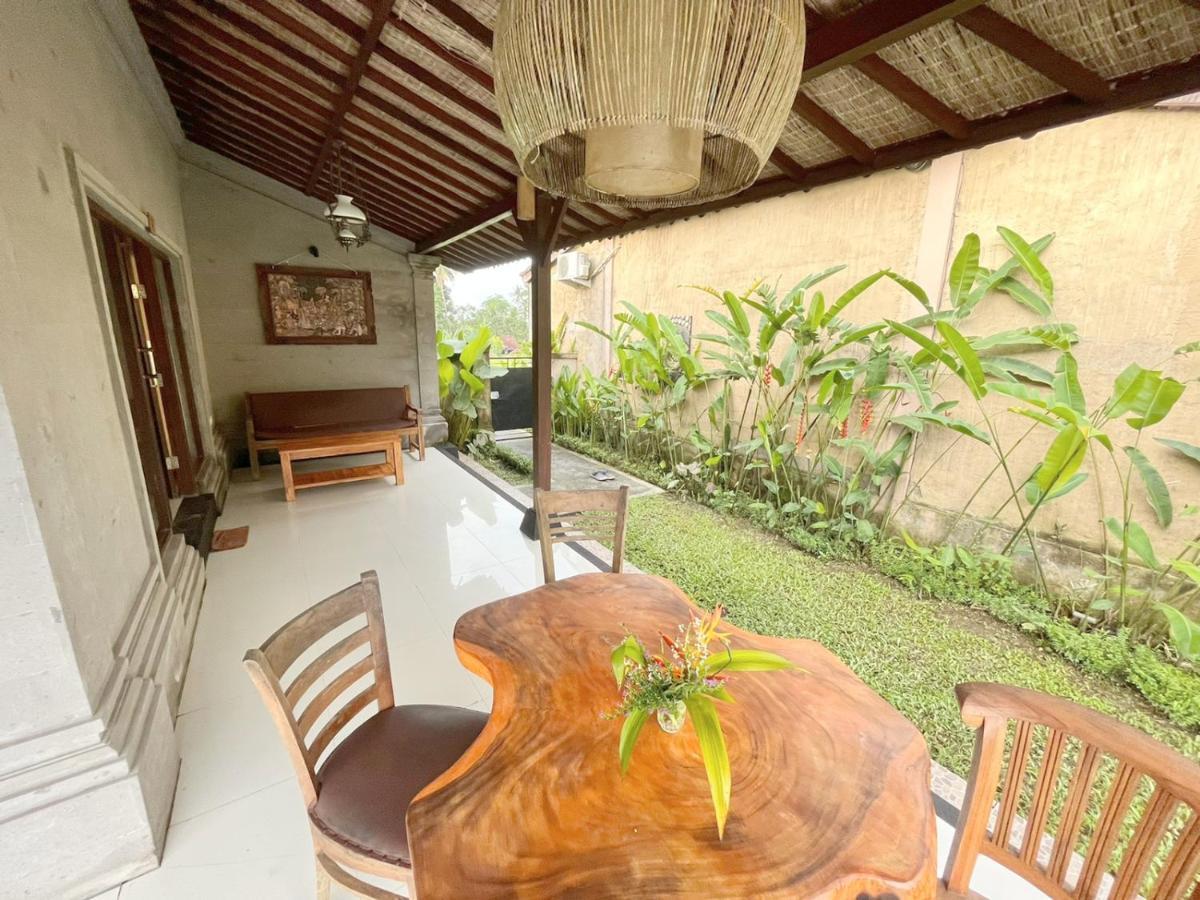 Intan Villa & Suite Ubud Экстерьер фото